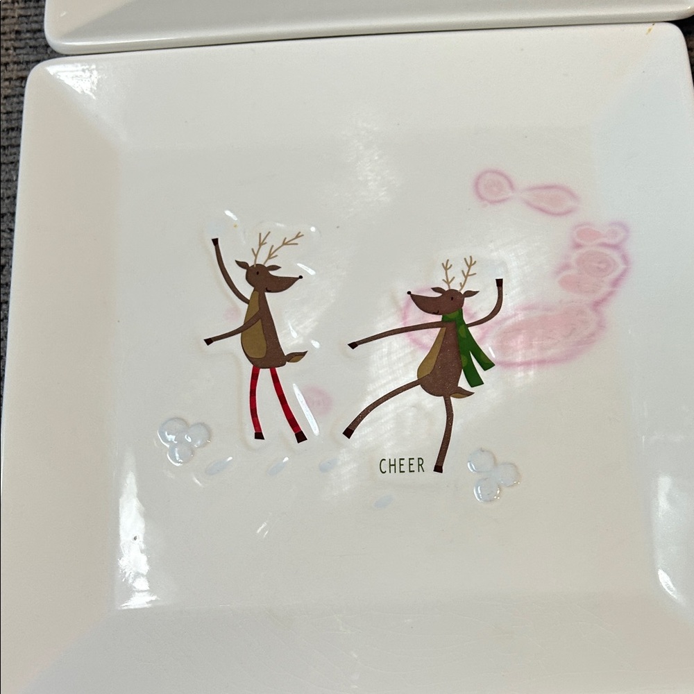 St. Nicholas Square Reindeer Cheer Plates Set - Picture 3 of 4